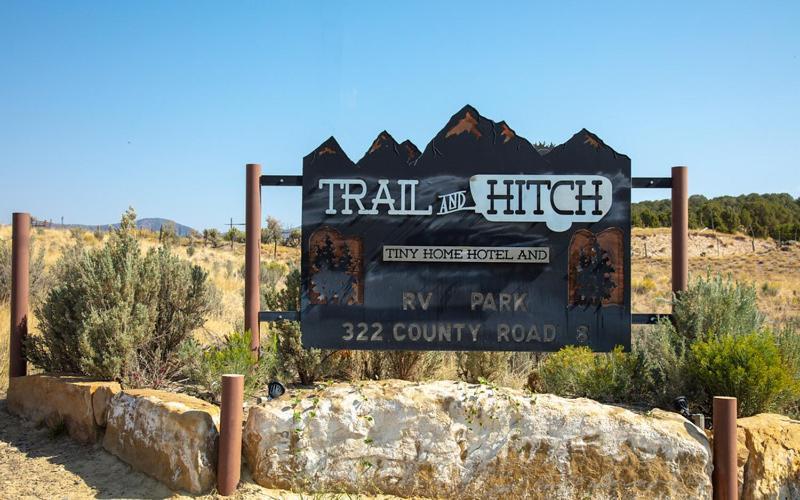 Trail And Hitch Hotel Meeker Exterior photo